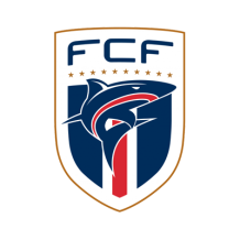 Protetor de chupeta inspirado na seleção de Cabo Verde, ideal para os pequenos fãs do futebol. Visite chupeta-bebe.com.