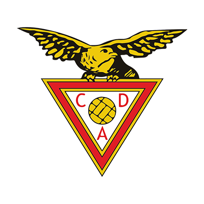 Descubra o Clube Desportivo das Aves para bebés! Produtos encantadores como chupetas e babetes para os fãs mais pequenos.